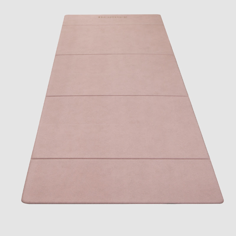 Eight-Deal Folding Mat