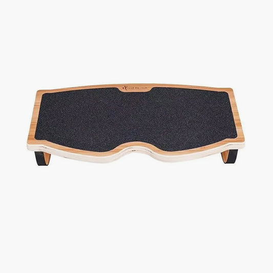 Wooden balance board