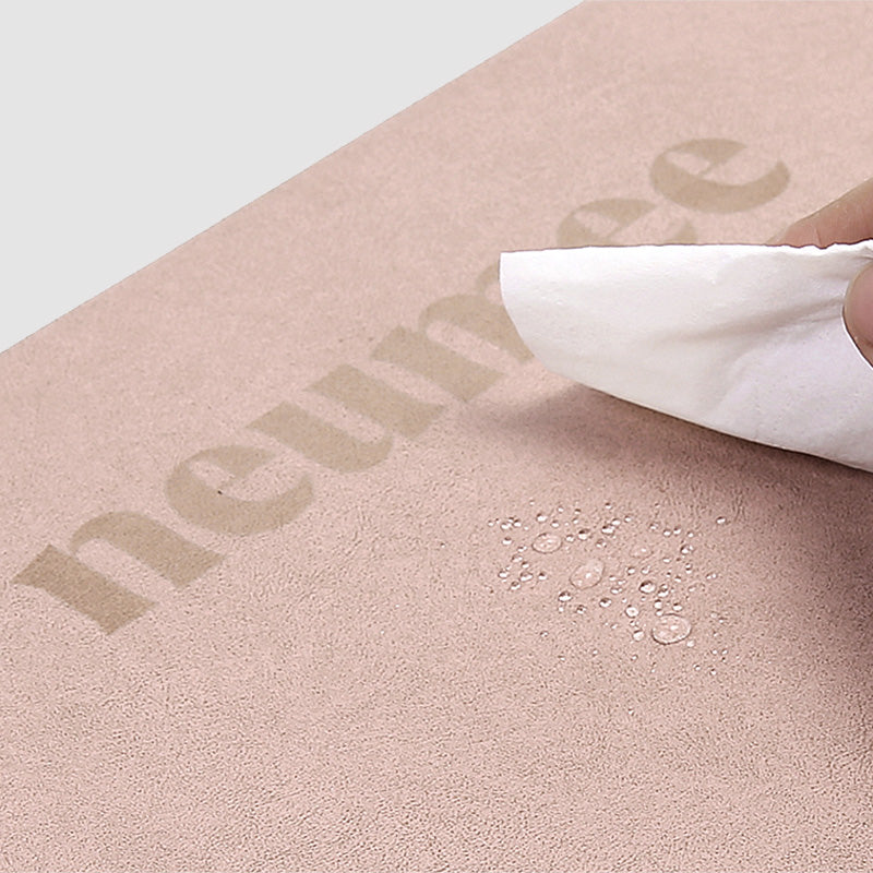 Eight-Deal Folding Mat