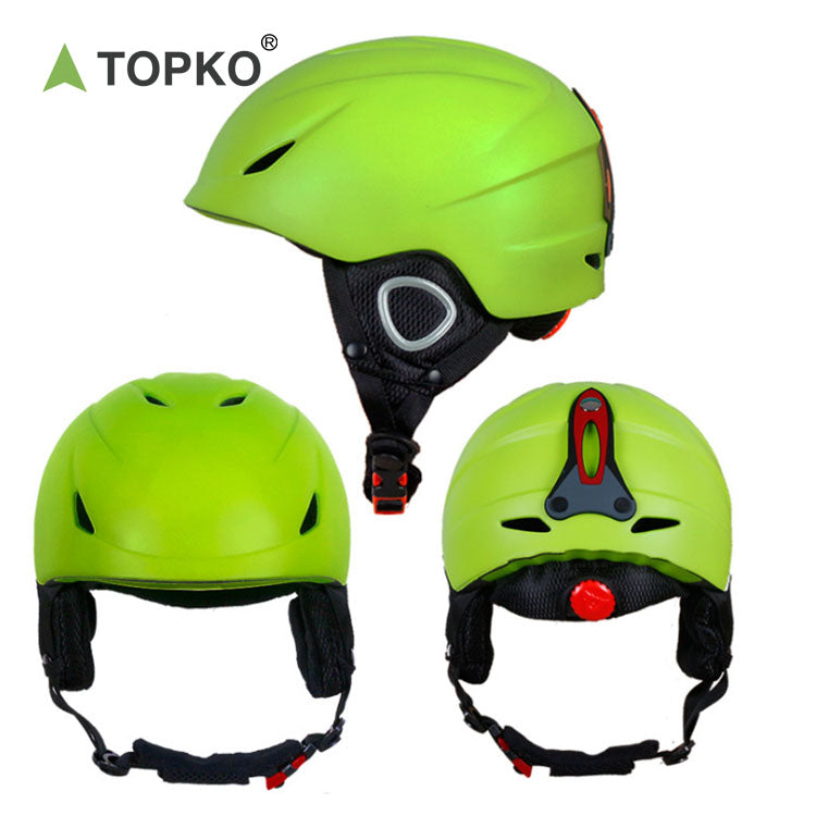 ski helmet (2)